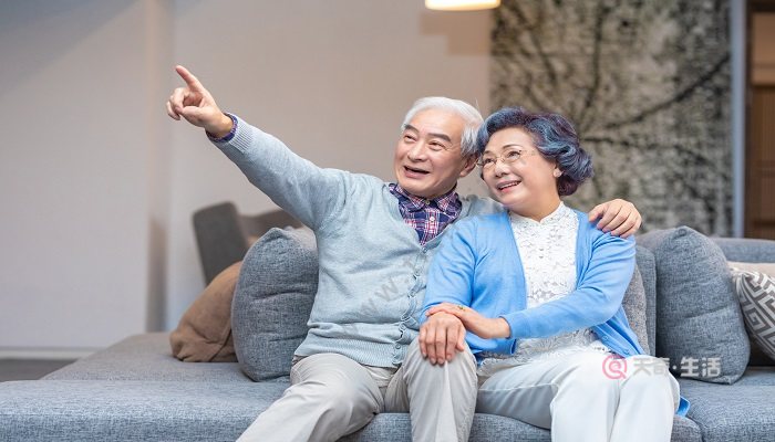 金婚银婚是多少年 金婚银婚是什么婚(图2) 金婚银婚是多少年