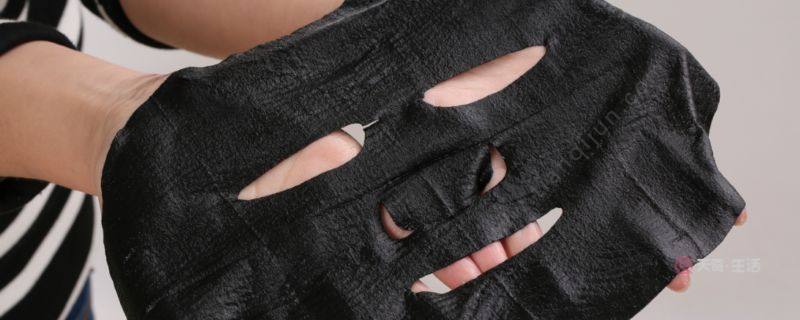 黑面膜多久敷一次  黑面膜的使用次数(图1) 黑面膜多久敷一次