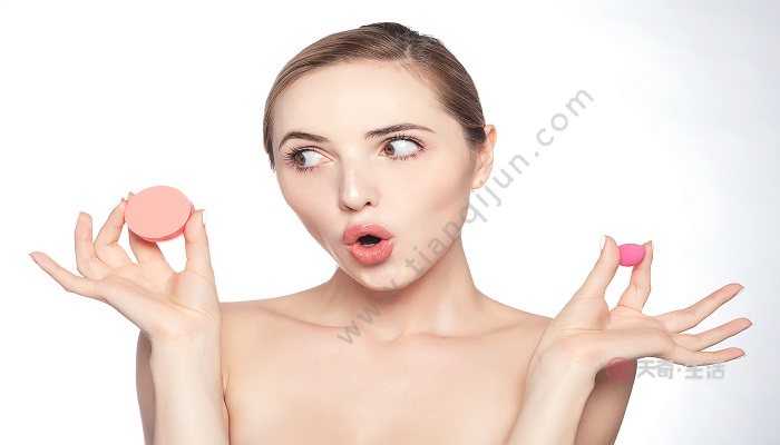 定妆粉怎么用 定妆粉使用方法(图4) 定妆粉怎么用